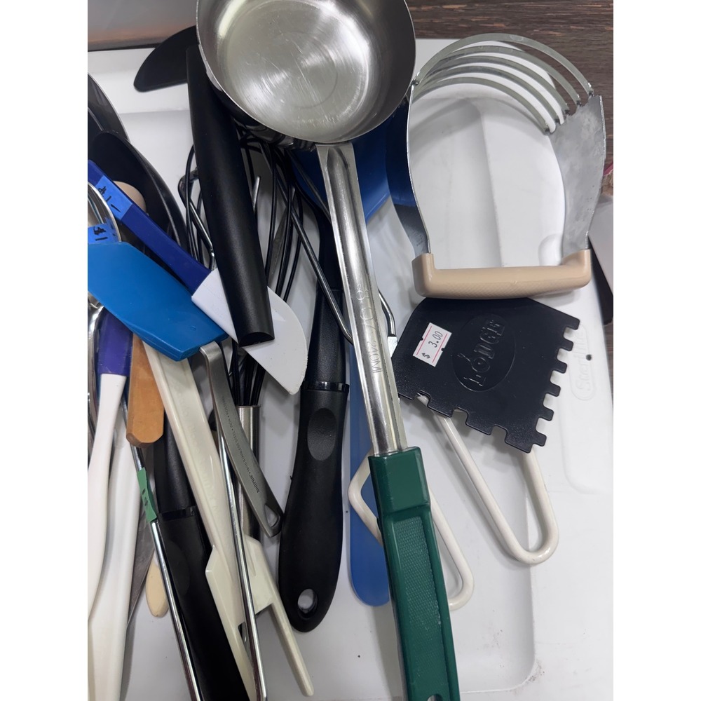 Kitchen Utensils Bundle - Picture 4 of 4
